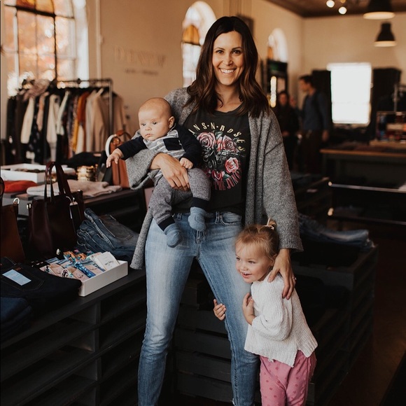 Meet your Posher, Katie - Picture 1 of 1